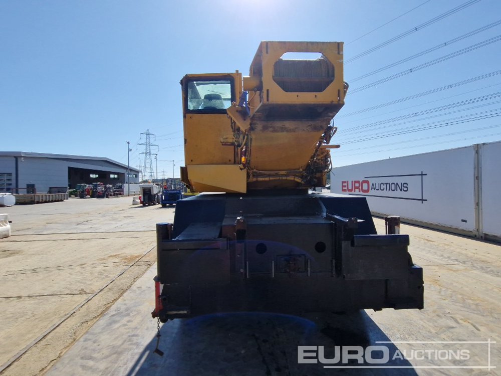 Liebherr LTM1025 - Autodizalica za teške terene: slika Liebherr LTM1025 - Autodizalica za teške terene Liebherr LTM1025 - Autodizalica za teške terene: slika Liebherr LTM1025 - Autodizalica za teške terene