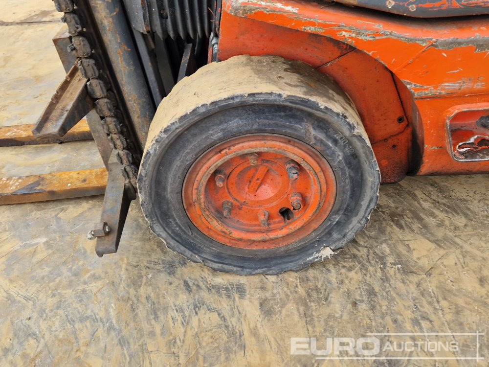 Viličar Linde H20D: slika Viličar Linde H20D