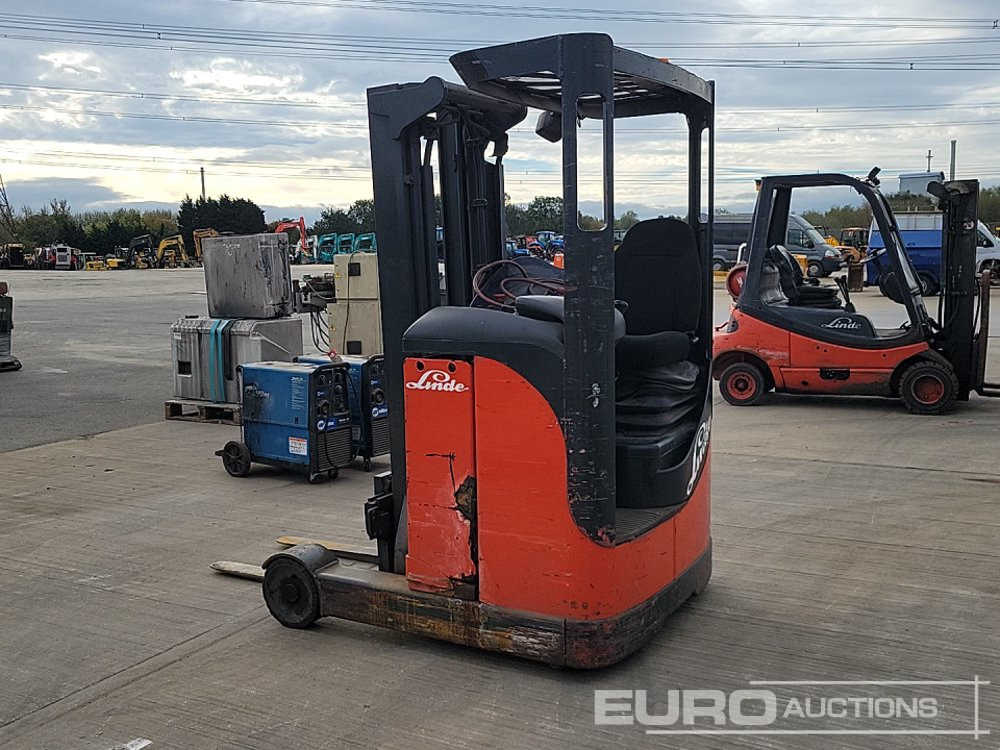 Linde R10CS - Viličar: slika Linde R10CS - Viličar Linde R10CS - Viličar: slika Linde R10CS - Viličar