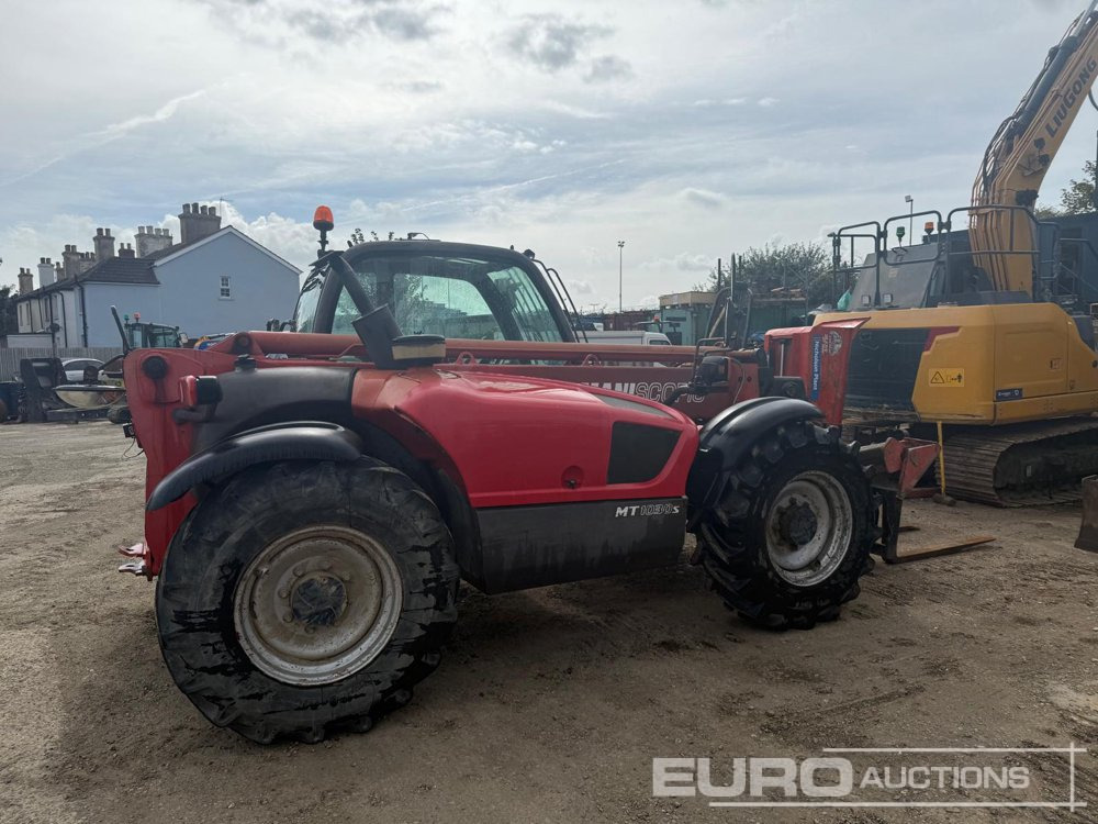Manitou MT1030 - Teleskopski rukovatelj: slika Manitou MT1030 - Teleskopski rukovatelj Manitou MT1030 - Teleskopski rukovatelj: slika Manitou MT1030 - Teleskopski rukovatelj