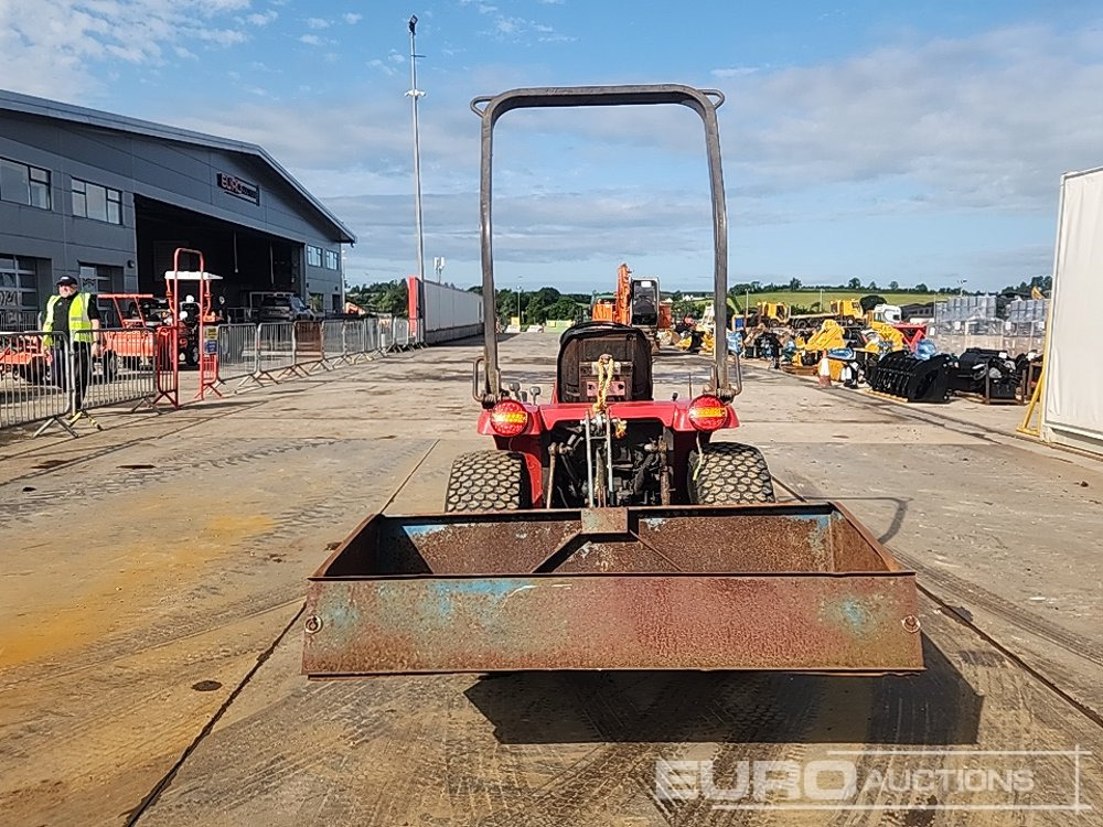 Massey Ferguson 4WD Compact Tractor, Linkbox - Mali traktor: slika Massey Ferguson 4WD Compact Tractor, Linkbox - Mali traktor Massey Ferguson 4WD Compact Tractor, Linkbox - Mali traktor: slika Massey Ferguson 4WD Compact Tractor, Linkbox - Mali traktor