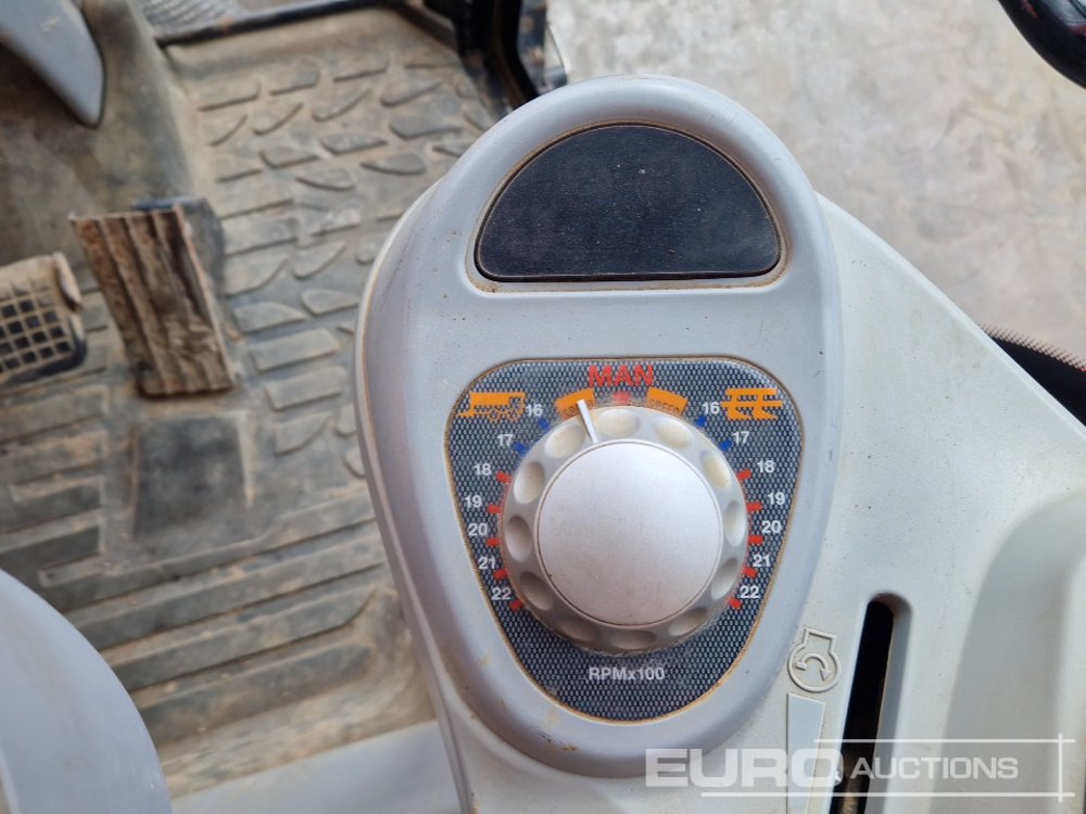 Traktor Massey Ferguson 6480: slika Traktor Massey Ferguson 6480
