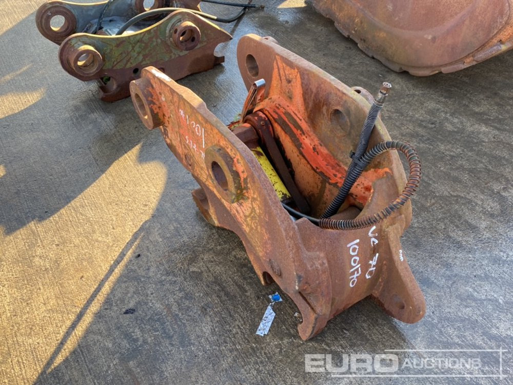 Brza spojka Miller QH 65mm Pin to suit 13 Ton Excavator: slika Brza spojka Miller QH 65mm Pin to suit 13 Ton Excavator Brza spojka Miller QH 65mm Pin to suit 13 Ton Excavator: slika Brza spojka Miller QH 65mm Pin to suit 13 Ton Excavator