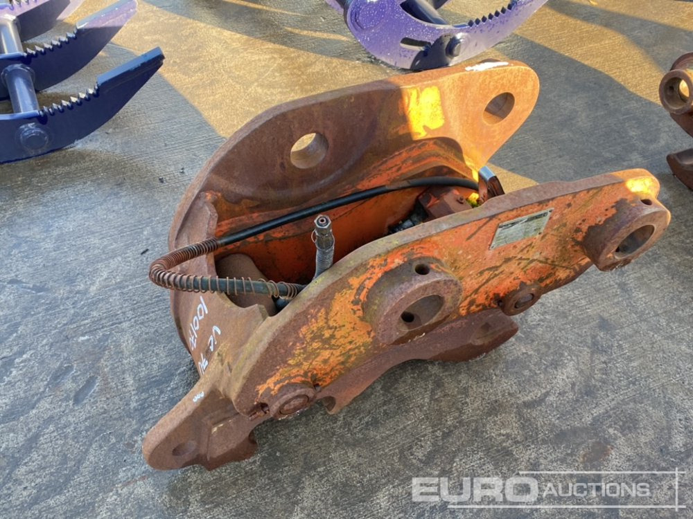 Brza spojka Miller QH 65mm Pin to suit 13 Ton Excavator: slika Brza spojka Miller QH 65mm Pin to suit 13 Ton Excavator Brza spojka Miller QH 65mm Pin to suit 13 Ton Excavator: slika Brza spojka Miller QH 65mm Pin to suit 13 Ton Excavator