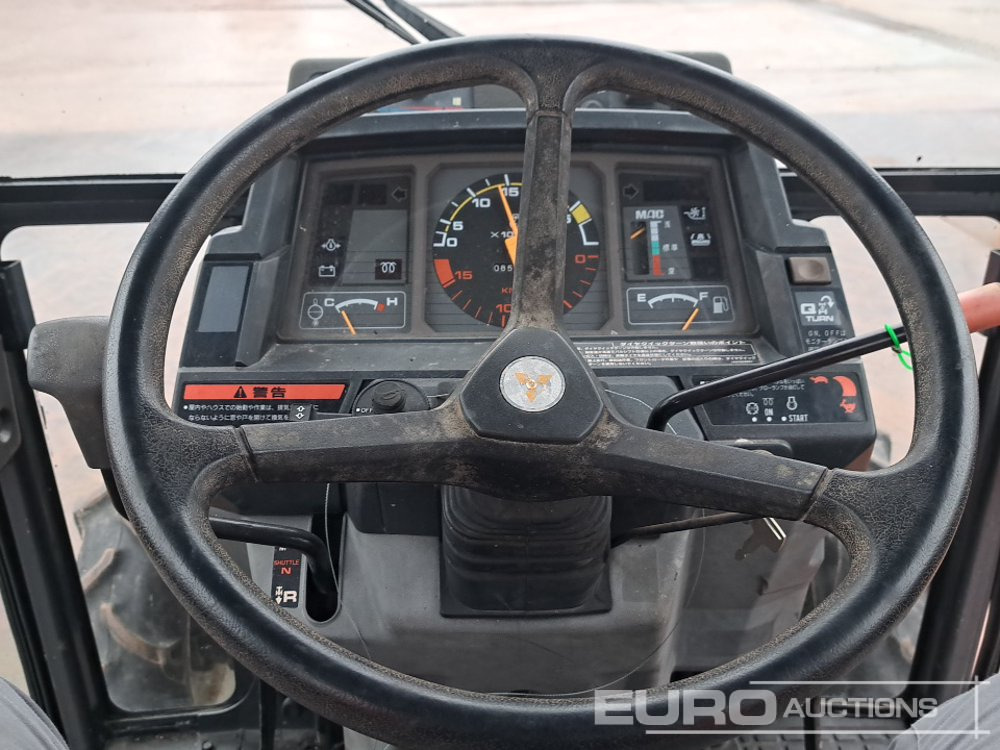 Mali traktor Mitsubishi MT246: slika Mali traktor Mitsubishi MT246