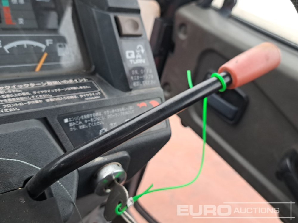 Mali traktor Mitsubishi MT246: slika Mali traktor Mitsubishi MT246