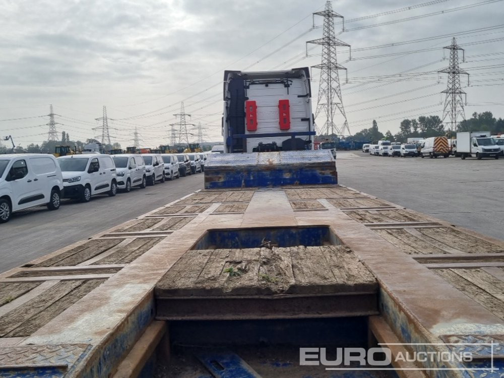 Poluprikolica s niskim utovarivačem Nooteboom 0SD-73-04V: slika Poluprikolica s niskim utovarivačem Nooteboom 0SD-73-04V