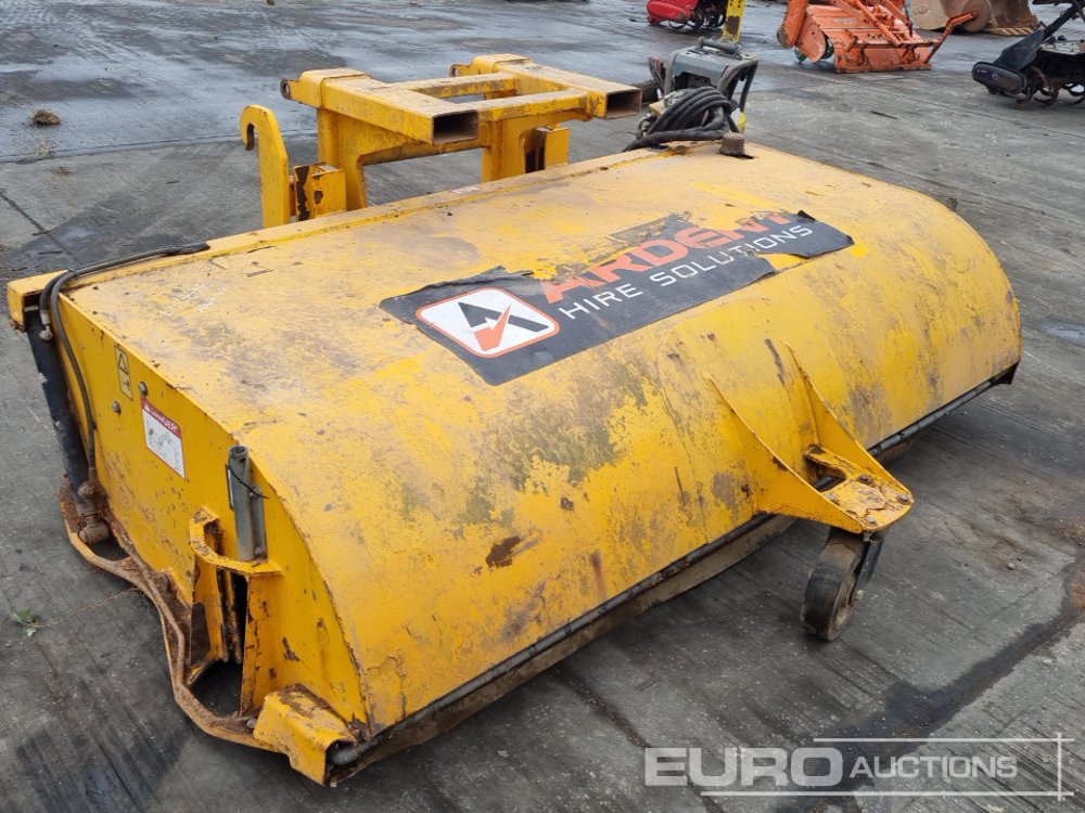 Oprema za rukovanje materijalima 2018 JCB SC240: slika Oprema za rukovanje materijalima 2018 JCB SC240