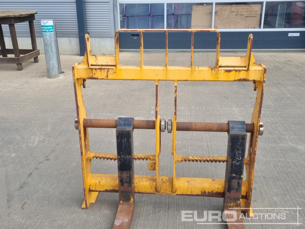 Oprema za rukovanje materijalima Fork Carriage & Forks to suit JCB Telehandler: slika Oprema za rukovanje materijalima Fork Carriage & Forks to suit JCB Telehandler