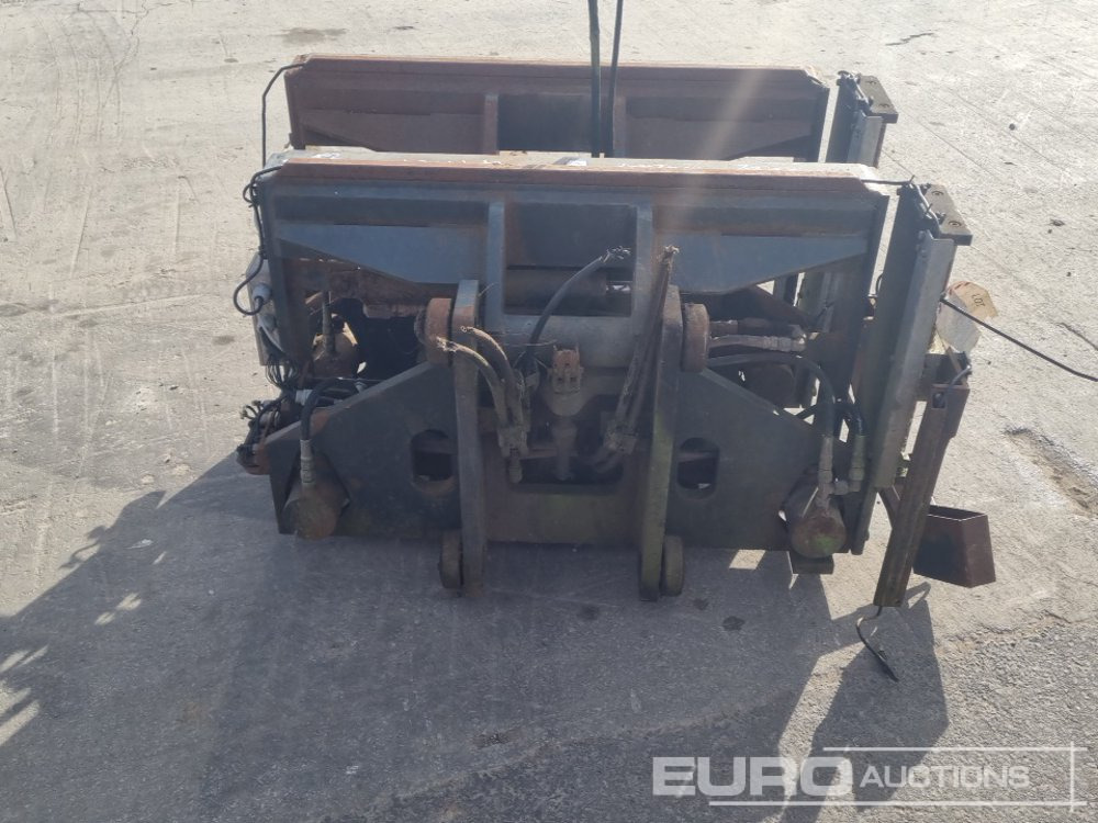 Oprema za rukovanje materijalima Fork Frame & Forks to suit Forklift, Side Shift (2 of): slika Oprema za rukovanje materijalima Fork Frame & Forks to suit Forklift, Side Shift (2 of)