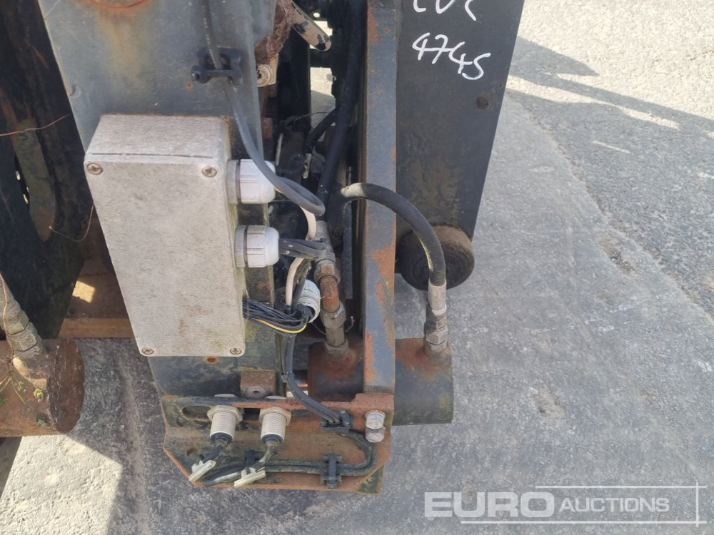 Oprema za rukovanje materijalima Fork Frame & Forks to suit Forklift, Side Shift (2 of): slika Oprema za rukovanje materijalima Fork Frame & Forks to suit Forklift, Side Shift (2 of)