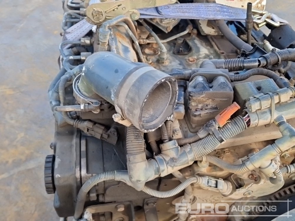 Motor Paccar 6 Cylinder Engine, Gearbox: slika Motor Paccar 6 Cylinder Engine, Gearbox