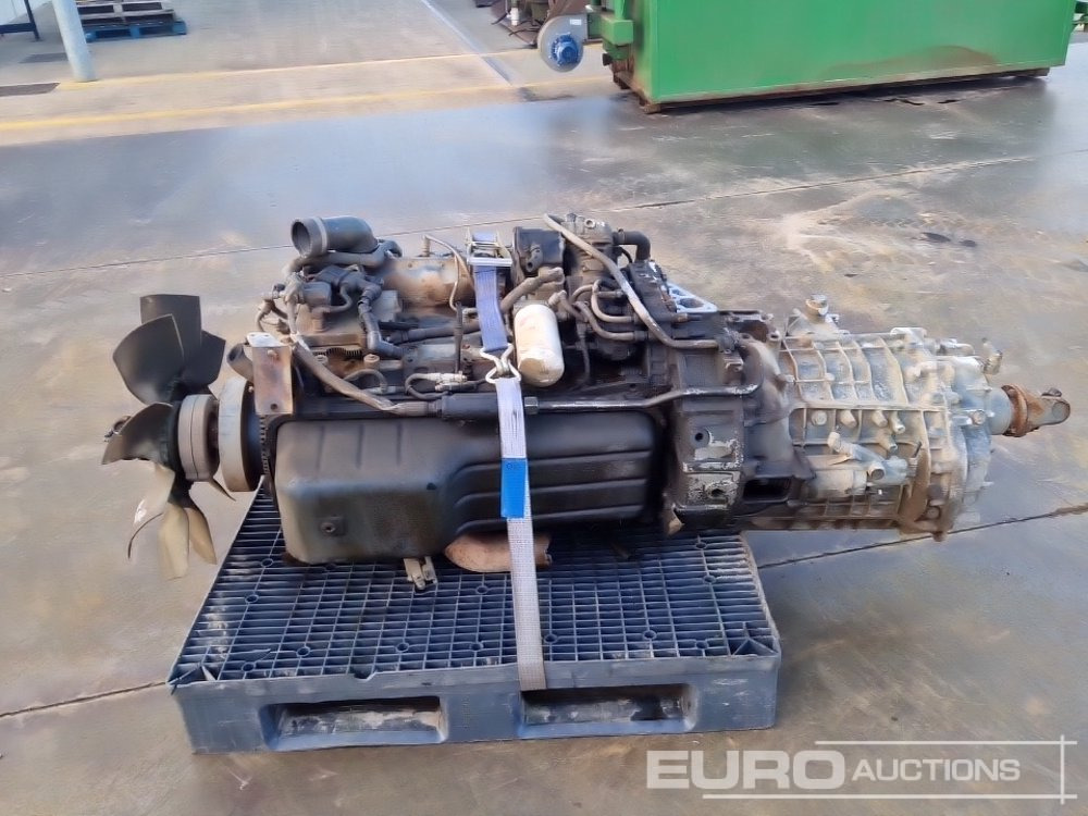 Motor Paccar 6 Cylinder Engine, Gearbox: slika Motor Paccar 6 Cylinder Engine, Gearbox