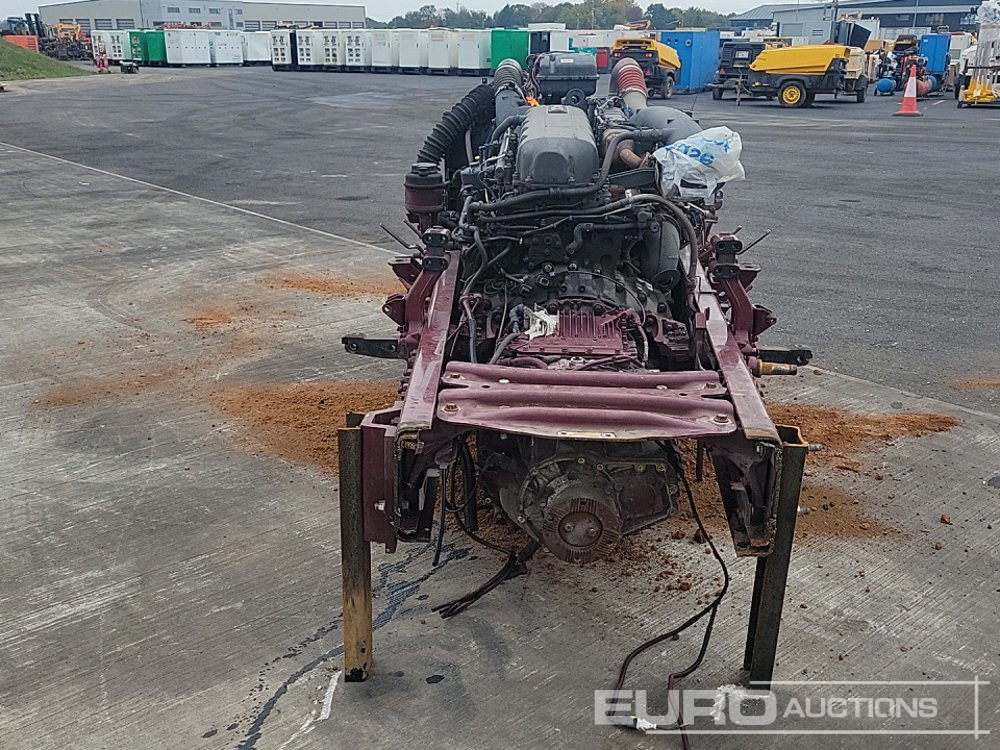 Paccar 6 Cylinder Power Pack - Motor: slika  Paccar 6 Cylinder Power Pack - Motor Paccar 6 Cylinder Power Pack - Motor: slika  Paccar 6 Cylinder Power Pack - Motor