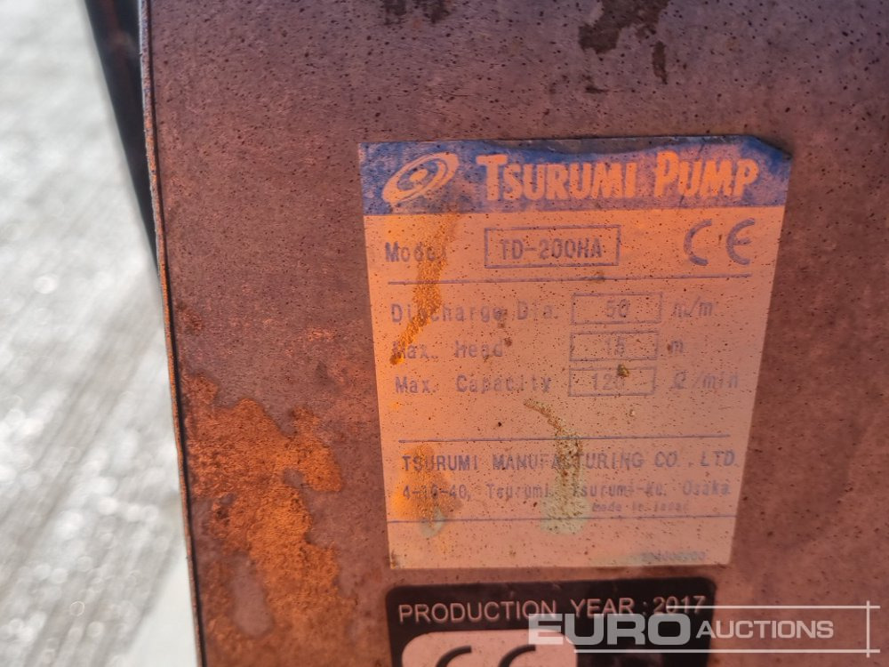 Pumpa za vodu Petrol 2" Water Pump, 240Volt Submersible Water Pump: slika Pumpa za vodu Petrol 2" Water Pump, 240Volt Submersible Water Pump