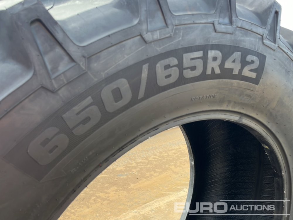 Poljoprivredni strojevi Unused Vannova 650/65R42-170 R1W Tyre (2 of): slika Poljoprivredni strojevi Unused Vannova 650/65R42-170 R1W Tyre (2 of) Poljoprivredni strojevi Unused Vannova 650/65R42-170 R1W Tyre (2 of): slika Poljoprivredni strojevi Unused Vannova 650/65R42-170 R1W Tyre (2 of)