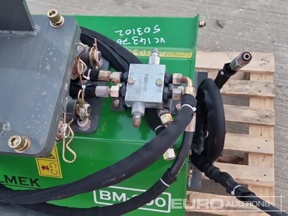 Priključak za Bager 2025 Solmek BM-600: slika Priključak za Bager 2025 Solmek BM-600