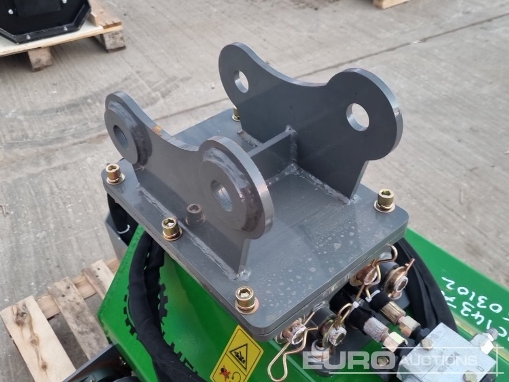 Priključak za Bager 2025 Solmek BM-600: slika Priključak za Bager 2025 Solmek BM-600