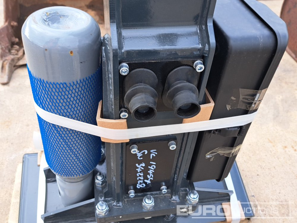 Unused 2025 Sailing 35 Hydraulic Breaker to suit Mini Skidsteer Loader - Priključak za Bager: slika Unused 2025 Sailing 35 Hydraulic Breaker to suit Mini Skidsteer Loader - Priključak za Bager Unused 2025 Sailing 35 Hydraulic Breaker to suit Mini Skidsteer Loader - Priključak za Bager: slika Unused 2025 Sailing 35 Hydraulic Breaker to suit Mini Skidsteer Loader - Priključak za Bager