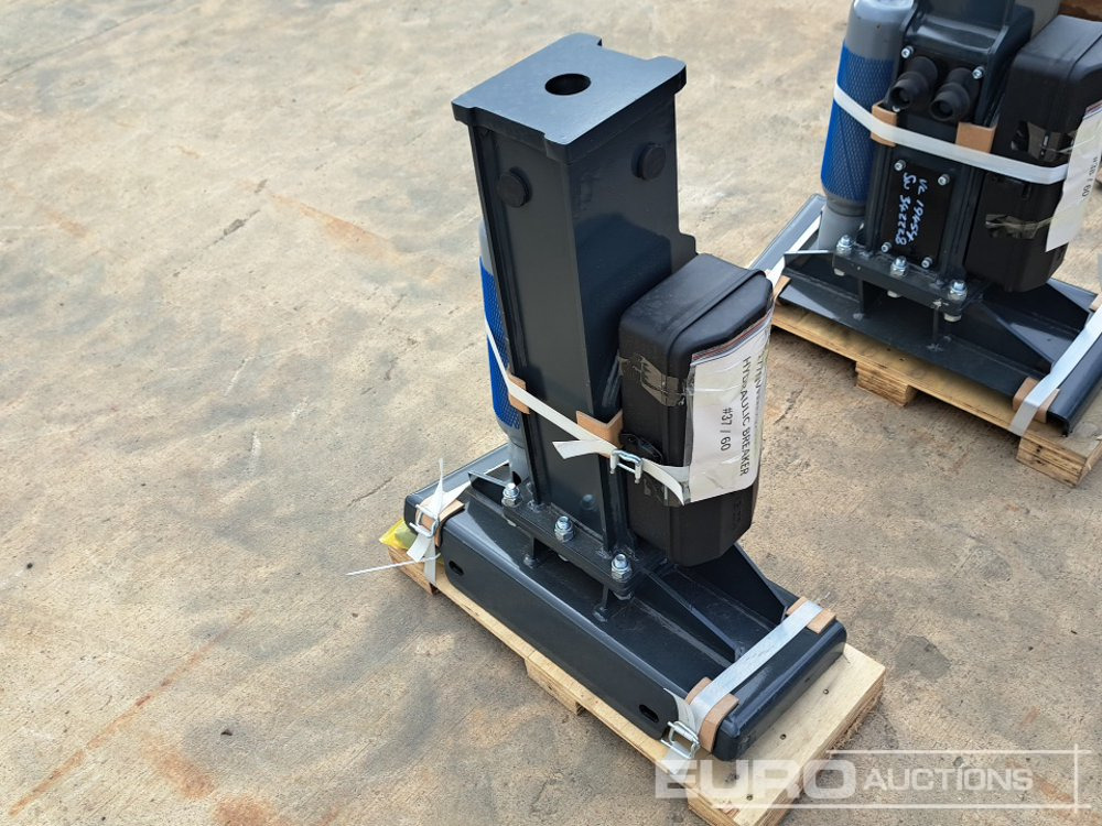 Unused 2025 Sailing 35 Hydraulic Breaker to suit Mini Skidsteer Loader - Priključak za Bager: slika Unused 2025 Sailing 35 Hydraulic Breaker to suit Mini Skidsteer Loader - Priključak za Bager Unused 2025 Sailing 35 Hydraulic Breaker to suit Mini Skidsteer Loader - Priključak za Bager: slika Unused 2025 Sailing 35 Hydraulic Breaker to suit Mini Skidsteer Loader - Priključak za Bager