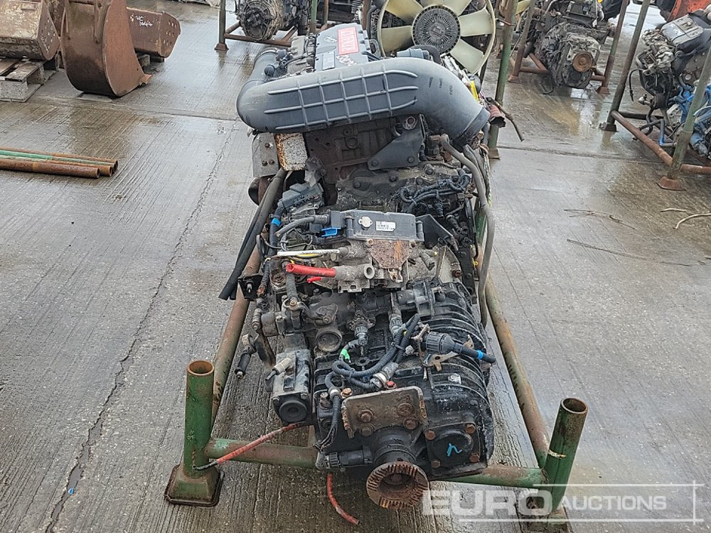 Renault DXI 5 - Motor: slika  Renault DXI 5 - Motor Renault DXI 5 - Motor: slika  Renault DXI 5 - Motor