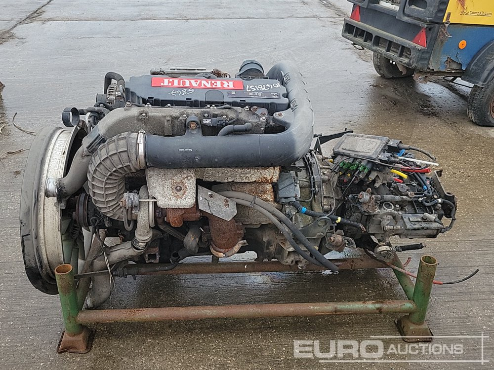 Renault DXI 5 - Motor: slika  Renault DXI 5 - Motor Renault DXI 5 - Motor: slika  Renault DXI 5 - Motor