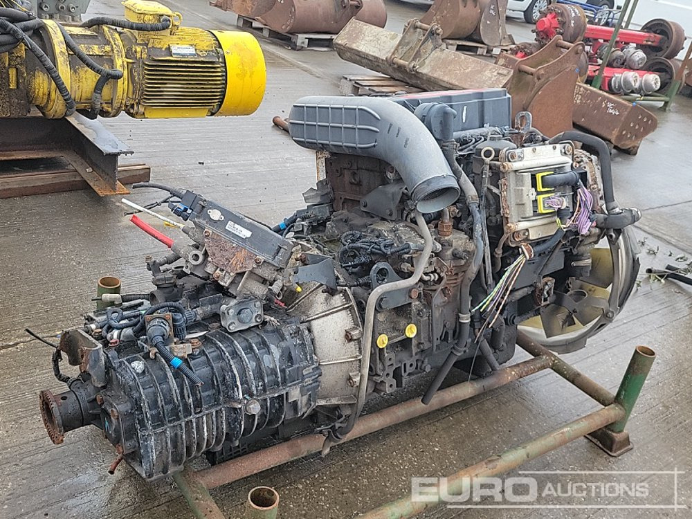 Renault DXI 5 - Motor: slika  Renault DXI 5 - Motor Renault DXI 5 - Motor: slika  Renault DXI 5 - Motor