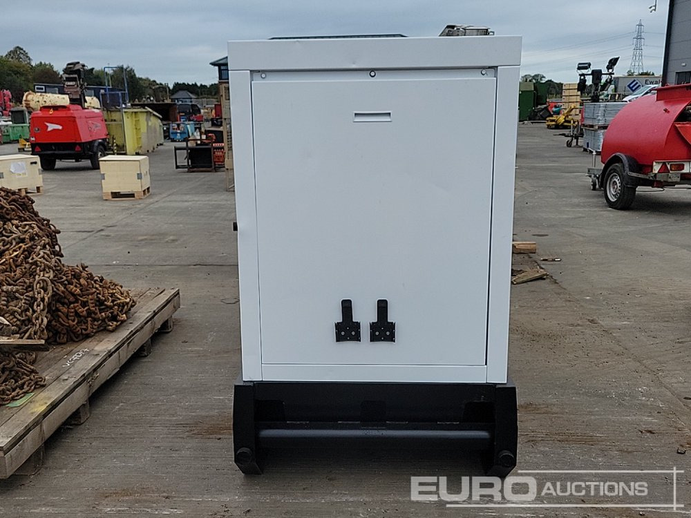 SDMO 60kVA Generator, John Deere Engine - Generatorski set: slika SDMO 60kVA Generator, John Deere Engine - Generatorski set SDMO 60kVA Generator, John Deere Engine - Generatorski set: slika SDMO 60kVA Generator, John Deere Engine - Generatorski set