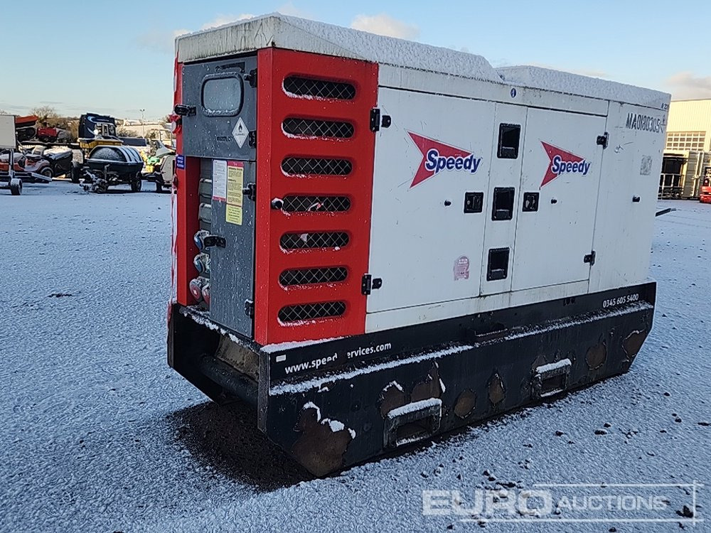 SDMO R220 - Generatorski set: slika SDMO R220 - Generatorski set SDMO R220 - Generatorski set: slika SDMO R220 - Generatorski set