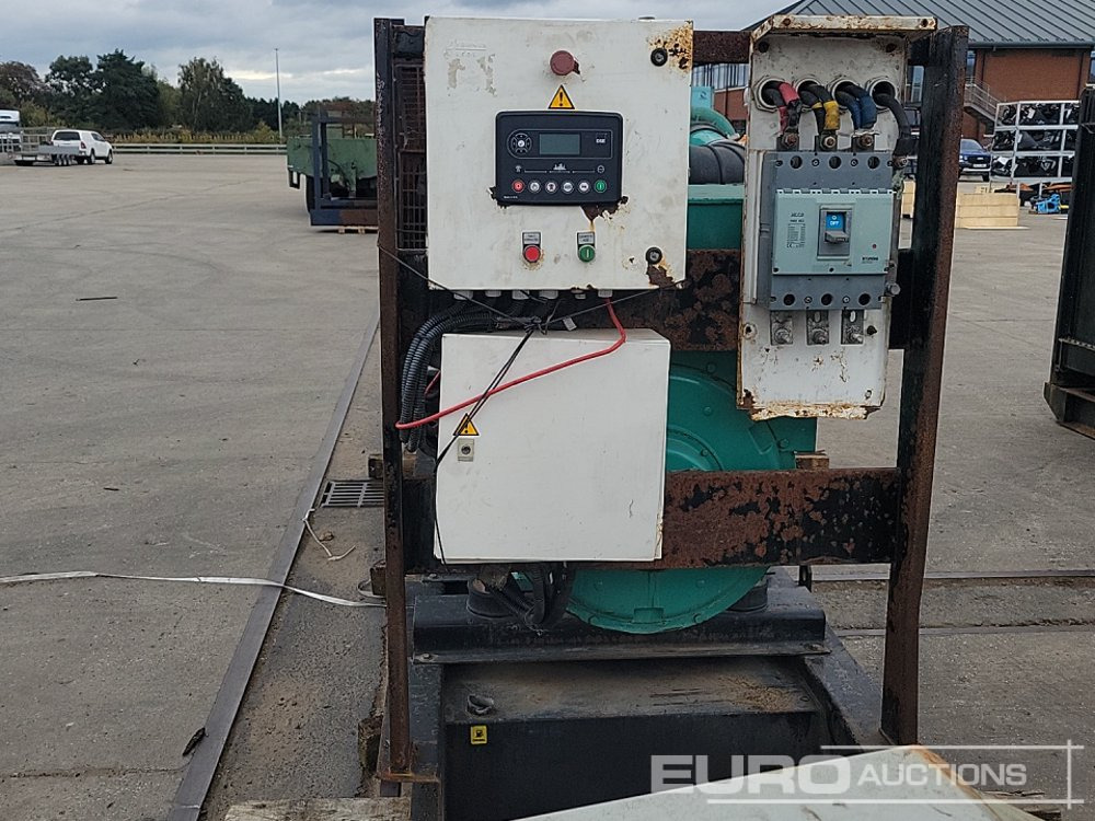 Stamford 500kVA Skid Mounted Generator, Cummins Engine - Generatorski set: slika Stamford 500kVA Skid Mounted Generator, Cummins Engine - Generatorski set Stamford 500kVA Skid Mounted Generator, Cummins Engine - Generatorski set: slika Stamford 500kVA Skid Mounted Generator, Cummins Engine - Generatorski set