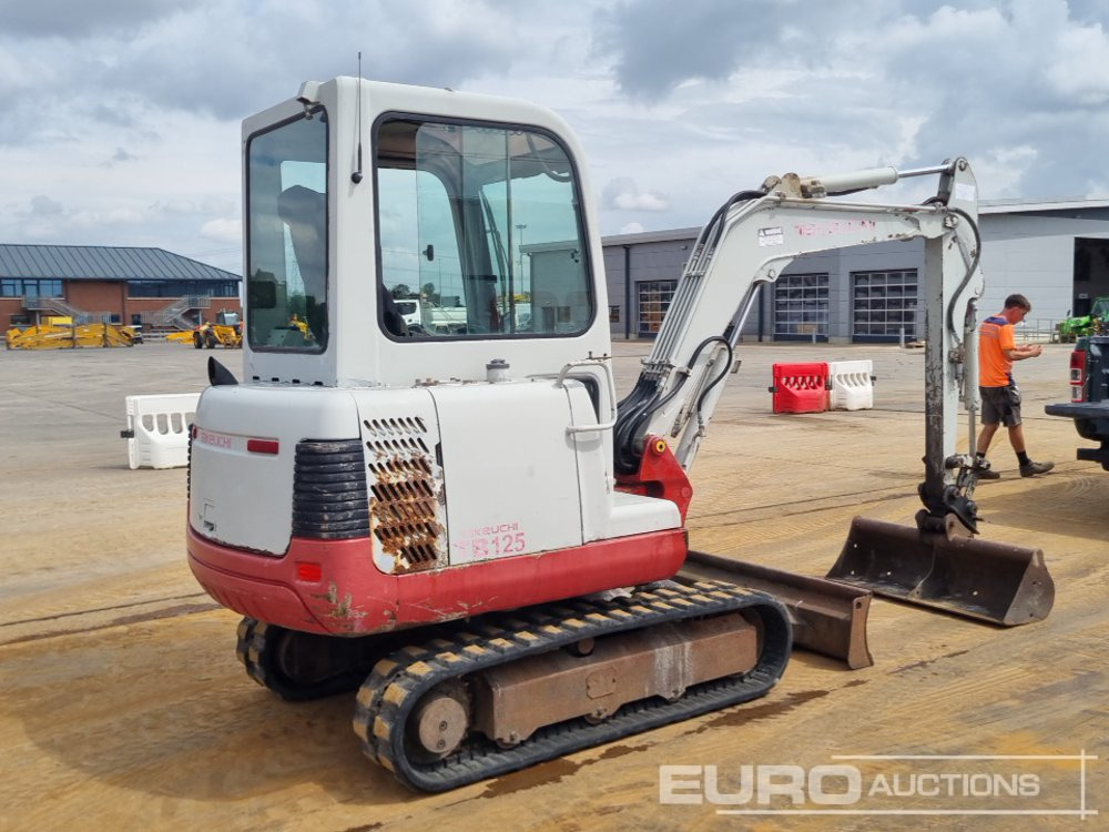 Takeuchi TB125 - Mini bager: slika Takeuchi TB125 - Mini bager Takeuchi TB125 - Mini bager: slika Takeuchi TB125 - Mini bager