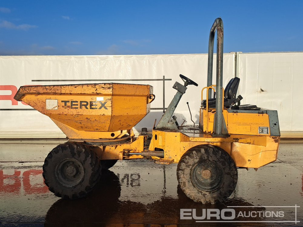 Terex 3 Ton - Mini istovarivač: slika Terex 3 Ton - Mini istovarivač Terex 3 Ton - Mini istovarivač: slika Terex 3 Ton - Mini istovarivač