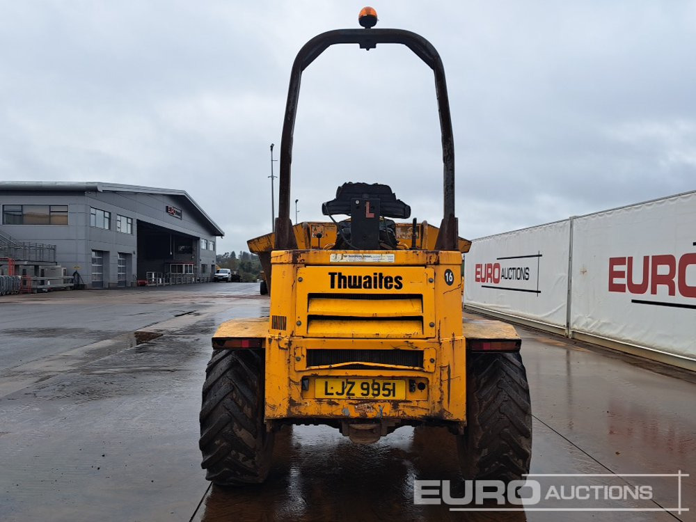Thwaites 6 Ton Swivel Skip - Mini istovarivač: slika Thwaites 6 Ton Swivel Skip - Mini istovarivač Thwaites 6 Ton Swivel Skip - Mini istovarivač: slika Thwaites 6 Ton Swivel Skip - Mini istovarivač
