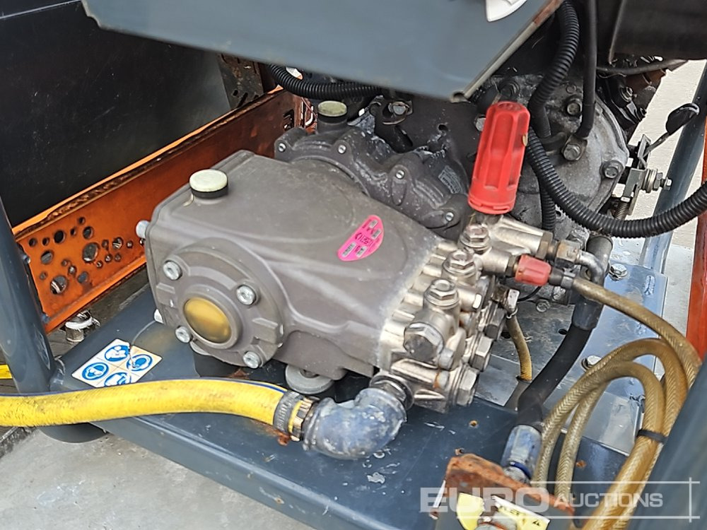 Visokotlačni perač Trailer Engineering Single Axle Plastic Water Bowser, Yanmar Pressure Washer: slika Visokotlačni perač Trailer Engineering Single Axle Plastic Water Bowser, Yanmar Pressure Washer