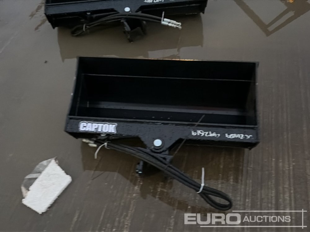 Unused 2025 Captok 32" Hydraulic Tilting Bucket 25mm Pin to suit Mini Excavator - Korpa: slika Unused 2025 Captok 32" Hydraulic Tilting Bucket 25mm Pin to suit Mini Excavator - Korpa Unused 2025 Captok 32" Hydraulic Tilting Bucket 25mm Pin to suit Mini Excavator - Korpa: slika Unused 2025 Captok 32" Hydraulic Tilting Bucket 25mm Pin to suit Mini Excavator - Korpa