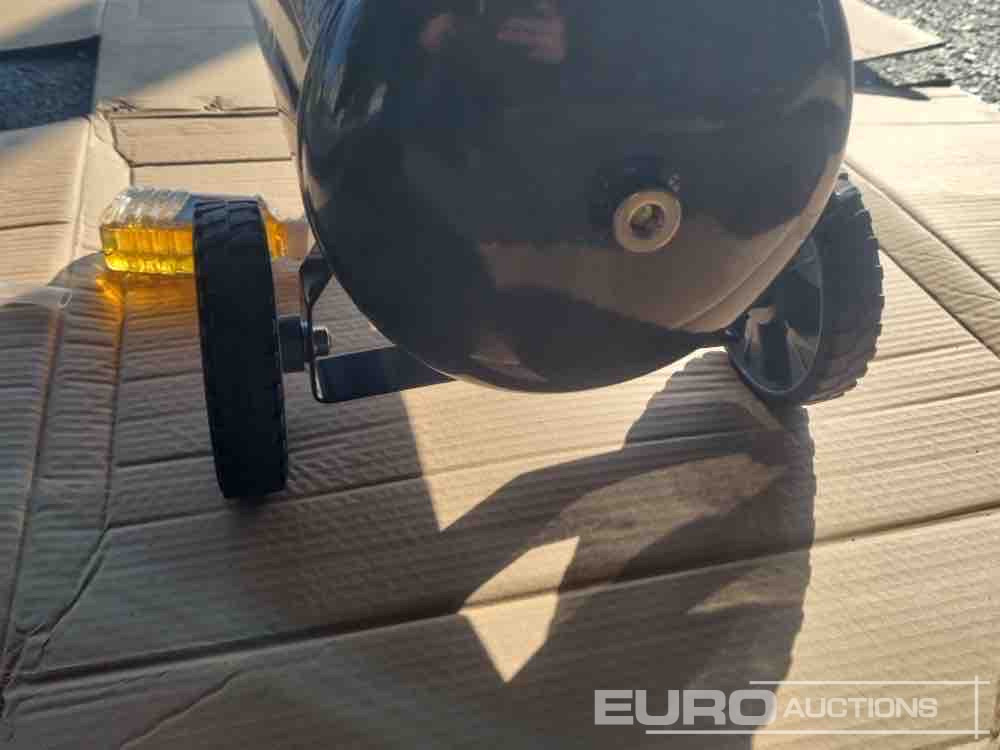 Unused Daewoo DAAC24DN 24 Litre 230 Volt Compressor (2 of) - Zračni kompresor: slika Unused Daewoo DAAC24DN 24 Litre 230 Volt Compressor (2 of) - Zračni kompresor Unused Daewoo DAAC24DN 24 Litre 230 Volt Compressor (2 of) - Zračni kompresor: slika Unused Daewoo DAAC24DN 24 Litre 230 Volt Compressor (2 of) - Zračni kompresor