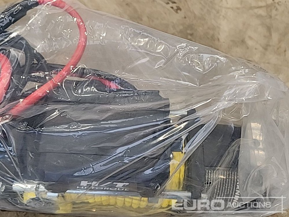 Oprema za radionice Unused Hi-Torque HT12000 12 Volt Winch, 3/8" x 85' Rope: slika Oprema za radionice Unused Hi-Torque HT12000 12 Volt Winch, 3/8" x 85' Rope Oprema za radionice Unused Hi-Torque HT12000 12 Volt Winch, 3/8" x 85' Rope: slika Oprema za radionice Unused Hi-Torque HT12000 12 Volt Winch, 3/8" x 85' Rope