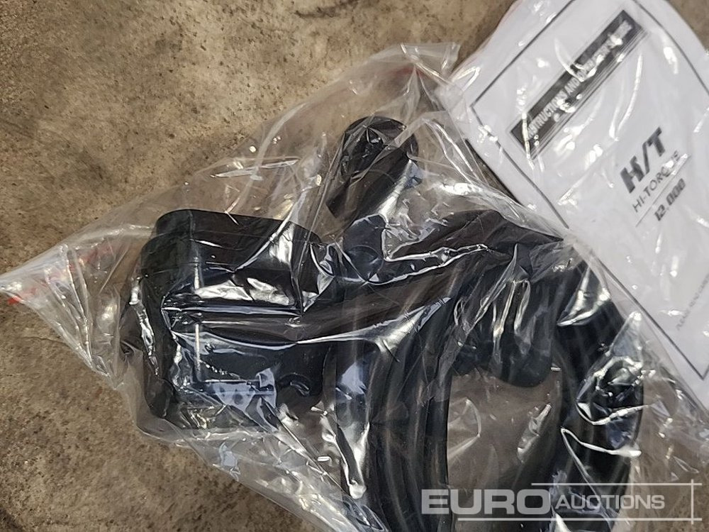 Oprema za radionice Unused Hi-Torque HT12000 12 Volt Winch, 3/8" x 85' Rope: slika Oprema za radionice Unused Hi-Torque HT12000 12 Volt Winch, 3/8" x 85' Rope Oprema za radionice Unused Hi-Torque HT12000 12 Volt Winch, 3/8" x 85' Rope: slika Oprema za radionice Unused Hi-Torque HT12000 12 Volt Winch, 3/8" x 85' Rope