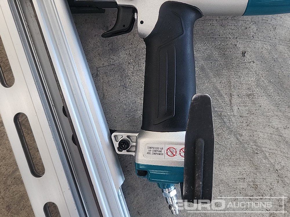Građevinska oprema Unused Makita AN924 Pneumatic Nailer (Body Only): slika Građevinska oprema Unused Makita AN924 Pneumatic Nailer (Body Only) Građevinska oprema Unused Makita AN924 Pneumatic Nailer (Body Only): slika Građevinska oprema Unused Makita AN924 Pneumatic Nailer (Body Only)
