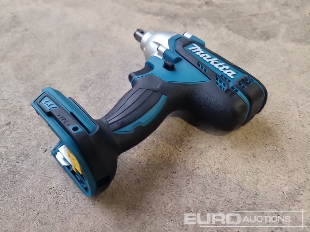 Unused Makita DTW190 18V 1/2" Li-Ion LXT Impact Wrench (Body Only) - Građevinska oprema: slika Unused Makita DTW190 18V 1/2" Li-Ion LXT Impact Wrench (Body Only) - Građevinska oprema Unused Makita DTW190 18V 1/2" Li-Ion LXT Impact Wrench (Body Only) - Građevinska oprema: slika Unused Makita DTW190 18V 1/2" Li-Ion LXT Impact Wrench (Body Only) - Građevinska oprema