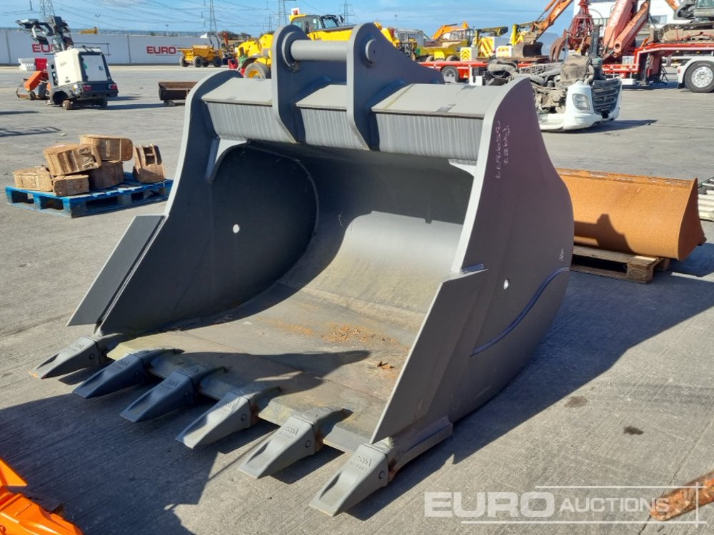 Unused Miller 70" Digging Bucket 90mm Pin to suit 30 Ton Excavator - Korpa: slika Unused Miller 70" Digging Bucket 90mm Pin to suit 30 Ton Excavator - Korpa Unused Miller 70" Digging Bucket 90mm Pin to suit 30 Ton Excavator - Korpa: slika Unused Miller 70" Digging Bucket 90mm Pin to suit 30 Ton Excavator - Korpa