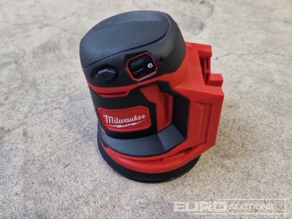 Unused Milwaukee M18 BOS125-0 18V 125mm Random Orbit Sander (Body Only) - Građevinska oprema: slika Unused Milwaukee M18 BOS125-0 18V 125mm Random Orbit Sander (Body Only) - Građevinska oprema Unused Milwaukee M18 BOS125-0 18V 125mm Random Orbit Sander (Body Only) - Građevinska oprema: slika Unused Milwaukee M18 BOS125-0 18V 125mm Random Orbit Sander (Body Only) - Građevinska oprema