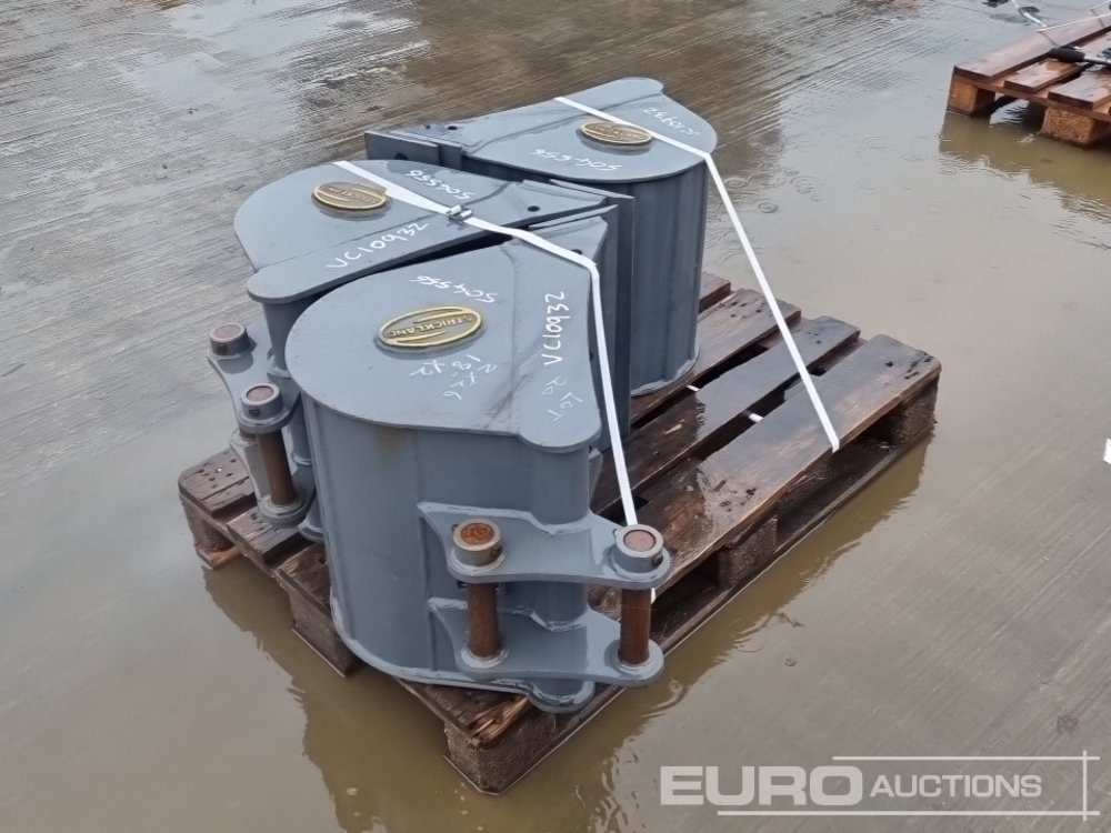 Unused Strickland 18", 18", 18" Digging Bucket 35mm Pin to suit Mini Excavator - Korpa: slika Unused Strickland 18", 18", 18" Digging Bucket 35mm Pin to suit Mini Excavator - Korpa Unused Strickland 18", 18", 18" Digging Bucket 35mm Pin to suit Mini Excavator - Korpa: slika Unused Strickland 18", 18", 18" Digging Bucket 35mm Pin to suit Mini Excavator - Korpa