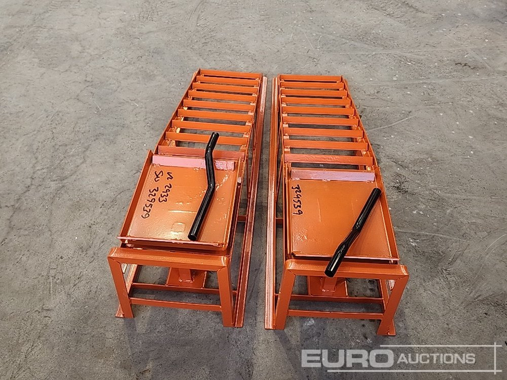 Unused TMUS 5 Ton Hydraulic Car Ramps - Oprema za radionice: slika Unused TMUS 5 Ton Hydraulic Car Ramps - Oprema za radionice Unused TMUS 5 Ton Hydraulic Car Ramps - Oprema za radionice: slika Unused TMUS 5 Ton Hydraulic Car Ramps - Oprema za radionice