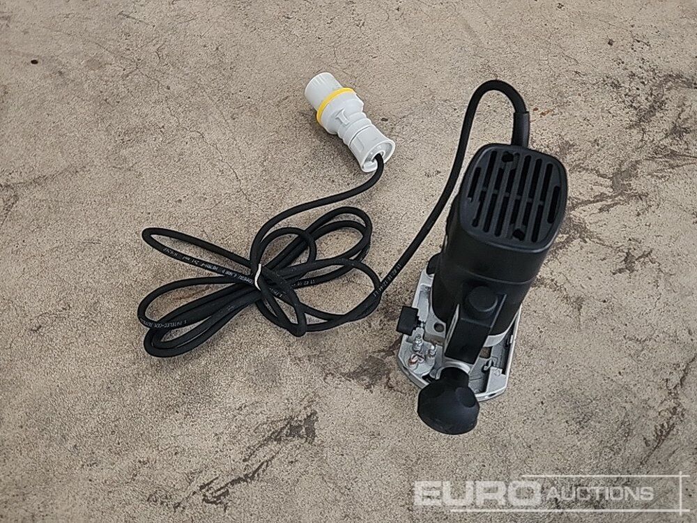 Unused Trend 110 Volt Variable Speed Router - Građevinska oprema: slika Unused Trend 110 Volt Variable Speed Router - Građevinska oprema Unused Trend 110 Volt Variable Speed Router - Građevinska oprema: slika Unused Trend 110 Volt Variable Speed Router - Građevinska oprema