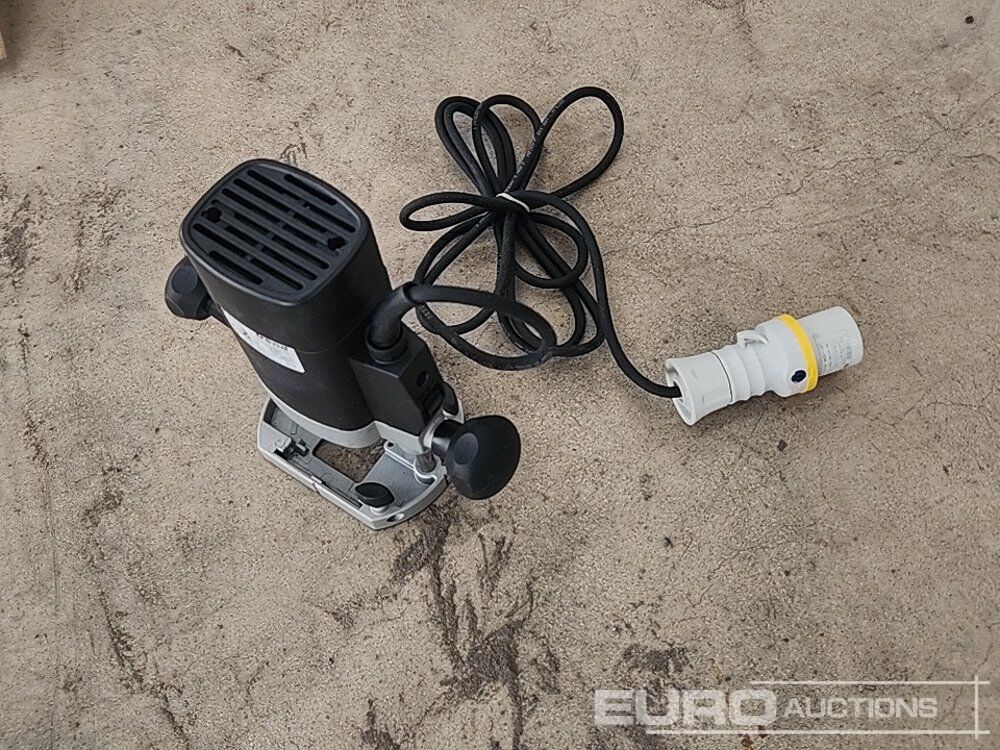Unused Trend 110 Volt Variable Speed Router - Građevinska oprema: slika Unused Trend 110 Volt Variable Speed Router - Građevinska oprema Unused Trend 110 Volt Variable Speed Router - Građevinska oprema: slika Unused Trend 110 Volt Variable Speed Router - Građevinska oprema
