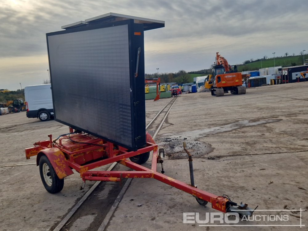 Ver-mac PCMS 320QS Portable Changeable Message Sign - Građevinska oprema: slika Ver-mac PCMS 320QS Portable Changeable Message Sign - Građevinska oprema Ver-mac PCMS 320QS Portable Changeable Message Sign - Građevinska oprema: slika Ver-mac PCMS 320QS Portable Changeable Message Sign - Građevinska oprema