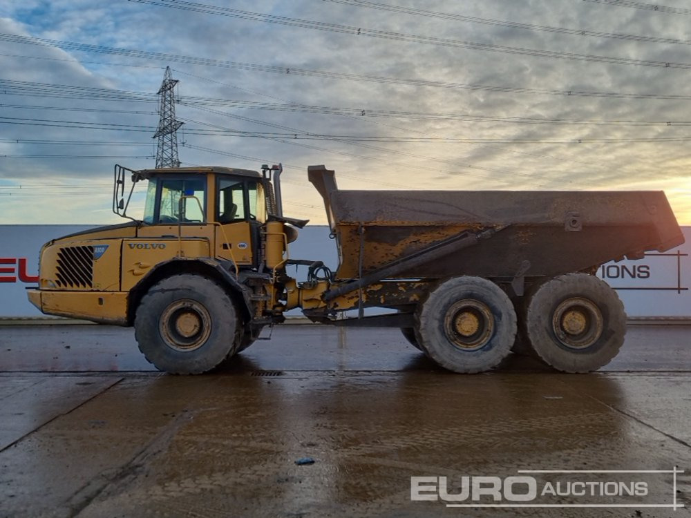 Volvo A30D - Zglobni istovarivač: slika Volvo A30D - Zglobni istovarivač Volvo A30D - Zglobni istovarivač: slika Volvo A30D - Zglobni istovarivač