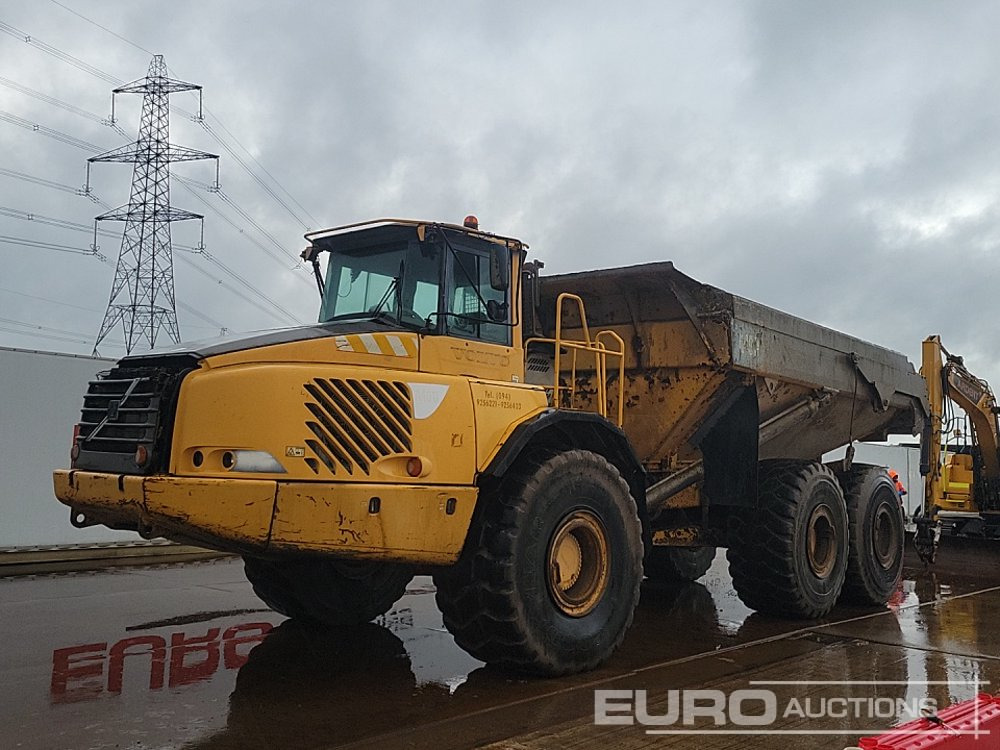 Volvo A40D - Zglobni istovarivač: slika Volvo A40D - Zglobni istovarivač Volvo A40D - Zglobni istovarivač: slika Volvo A40D - Zglobni istovarivač