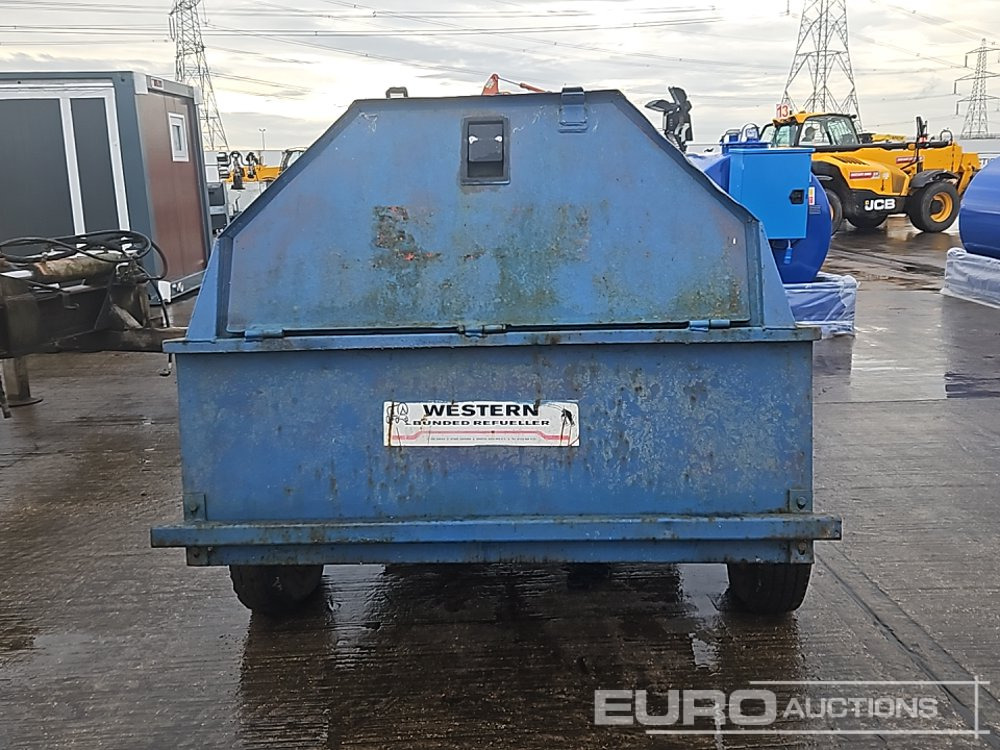 Western Single Axle 1100 Litre Bunded Fuel Bowser - Cisterna za skladištenje: slika Western Single Axle 1100 Litre Bunded Fuel Bowser - Cisterna za skladištenje Western Single Axle 1100 Litre Bunded Fuel Bowser - Cisterna za skladištenje: slika Western Single Axle 1100 Litre Bunded Fuel Bowser - Cisterna za skladištenje